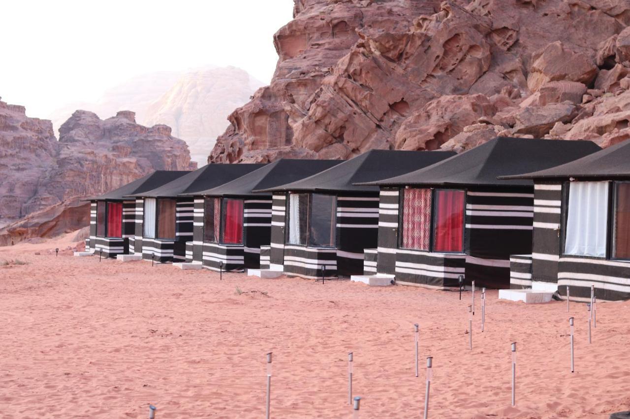 ホテルRed Planet Adventures Camp ワディ ・ラム エクステリア 写真