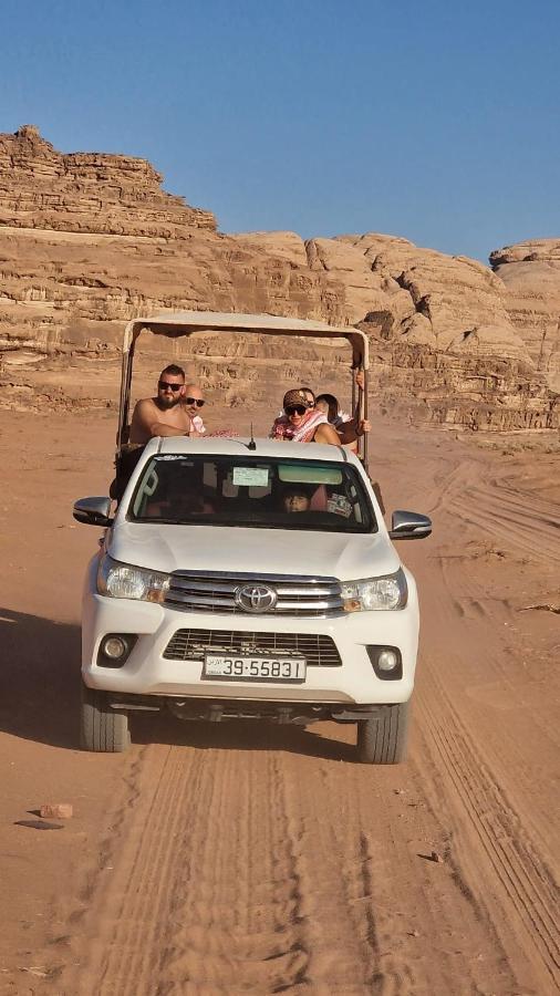 ホテルRed Planet Adventures Camp ワディ ・ラム エクステリア 写真
