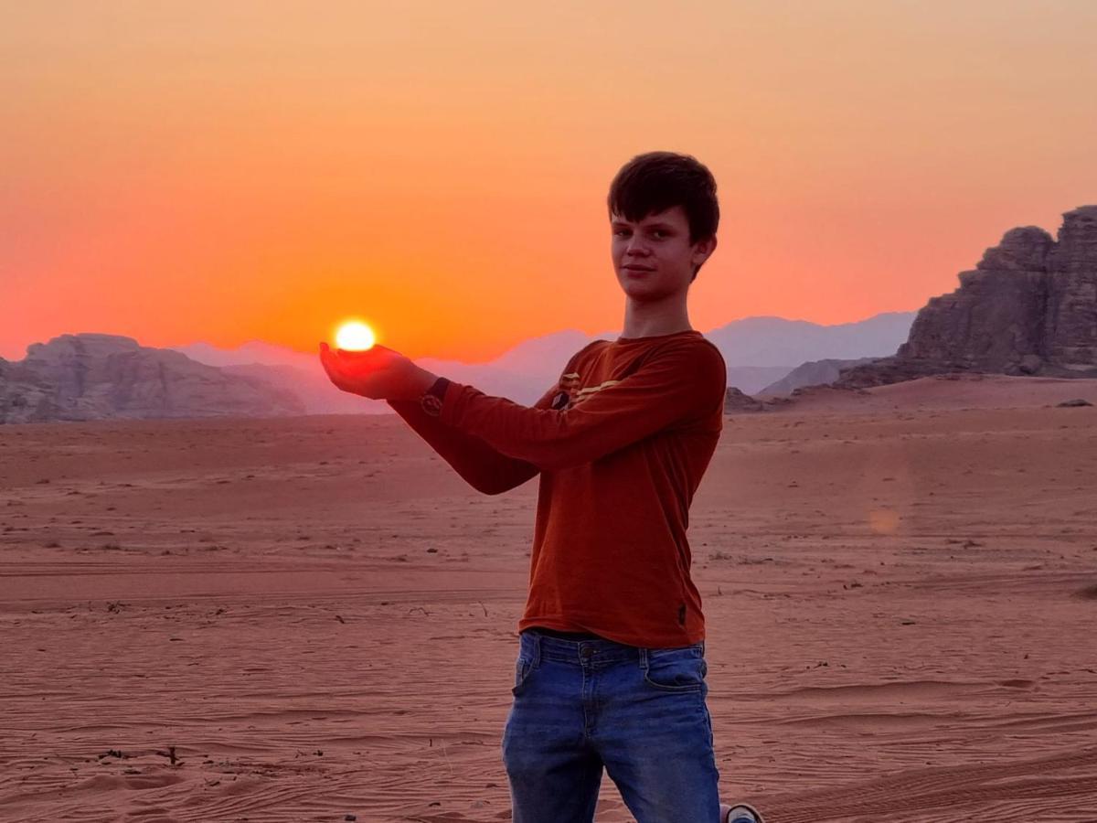 ホテルRed Planet Adventures Camp ワディ ・ラム エクステリア 写真